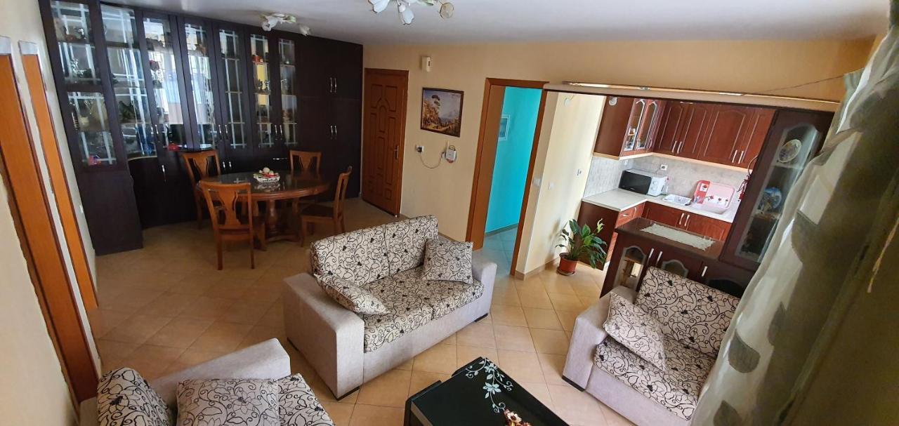 Enjoy Apartment Sarande Exterior photo