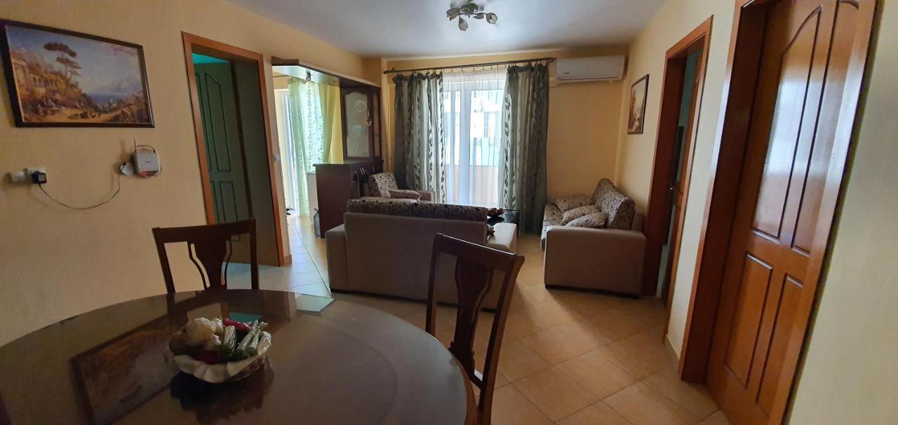 Enjoy Apartment Sarande Exterior photo